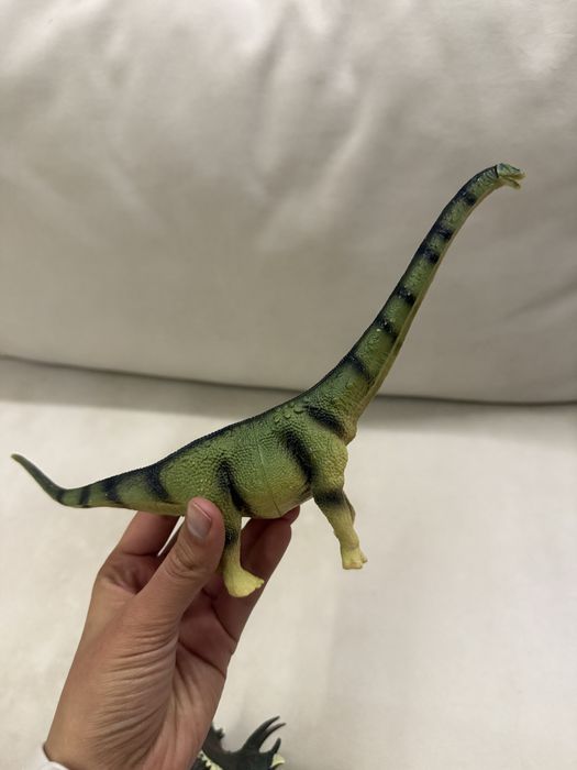 динозавр игрушки