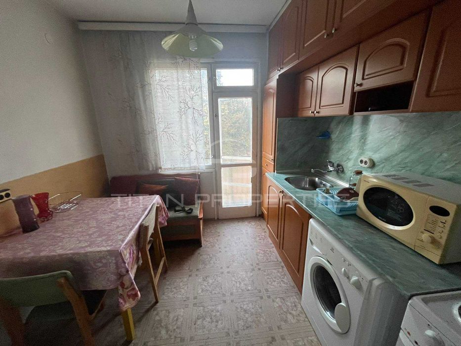 Продава се Тристаен апартамент в Пловдив, Кючук Париж - 82 кв.м за 1208 €/кв.м - Снимка #1