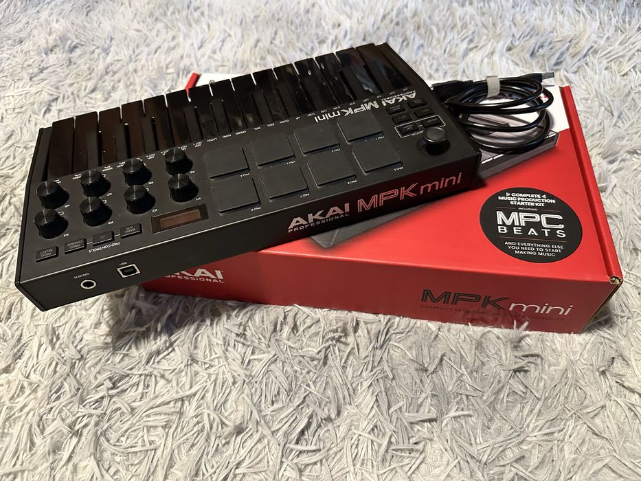 AKAI MPK Mini de vanzare