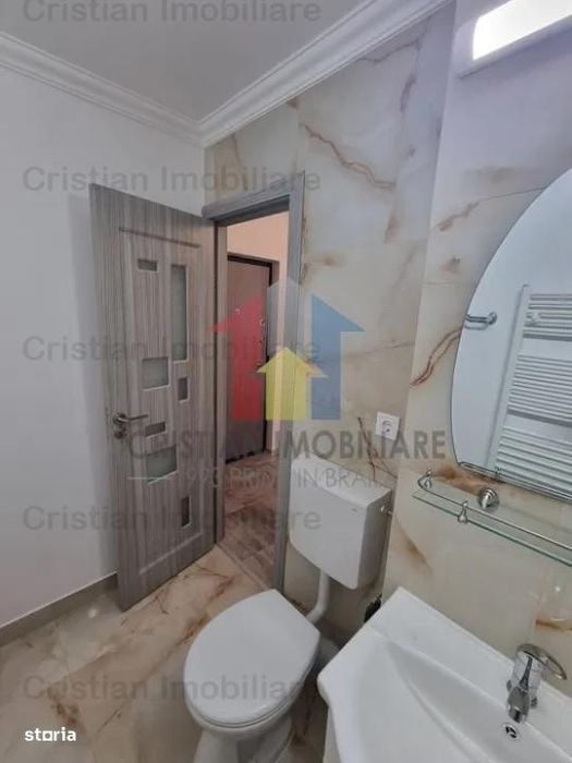 Ap 1 cam zona Buzaului , SPATIOS Totul Nou!!!