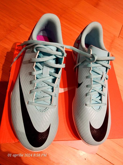 Ghete fotbal NIKE