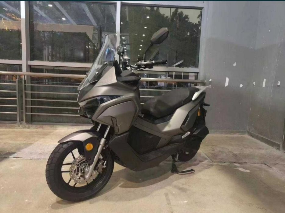 Скутер ADV 200cc