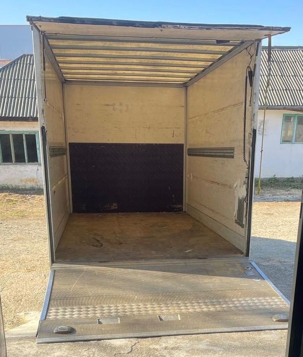 Iveco 50C13 cu Lift hidraulic