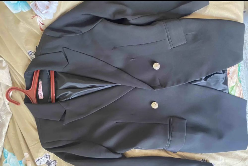 Прожам женскую одежду