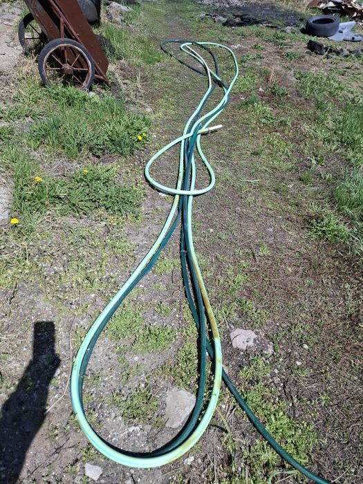 Продам поливные шланги