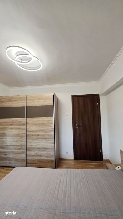 Inchiriere 3 camere cu centrala proprie Bulevardul Unirii - Fantani