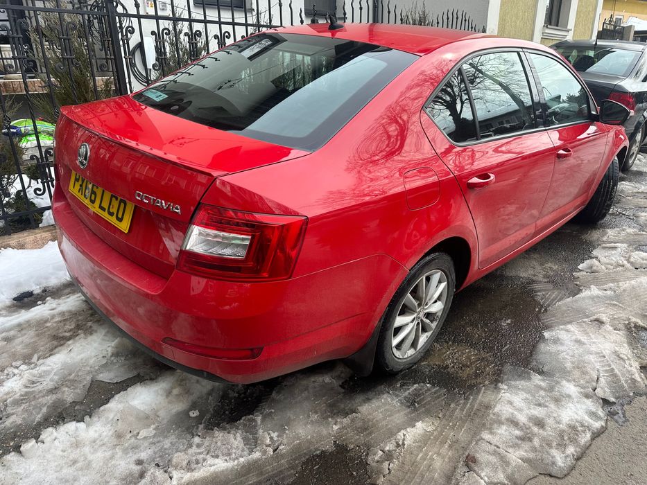 Skoda Octavia 2016 1,6tdi Euro 6 Bixenon led volan dreapta