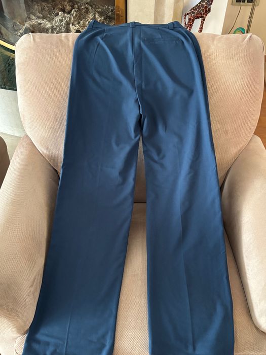 Панталон, не е носен, елегантен, подходящ за всякакви поводи