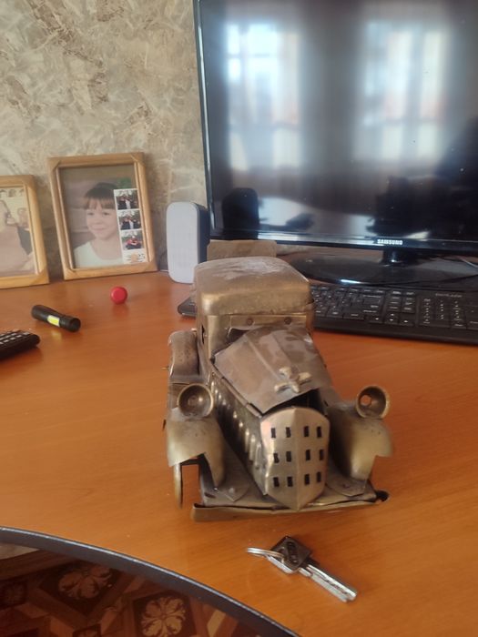 Машина модель для сигарет