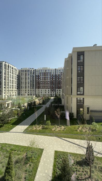 ЖК Амир Ровбакиева,  Мега