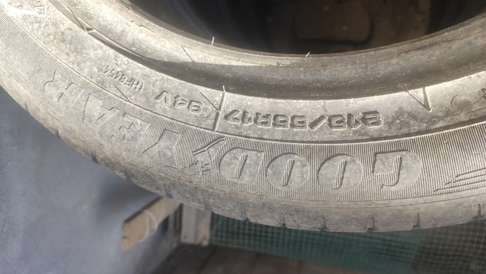 Шина балон R17 215/55