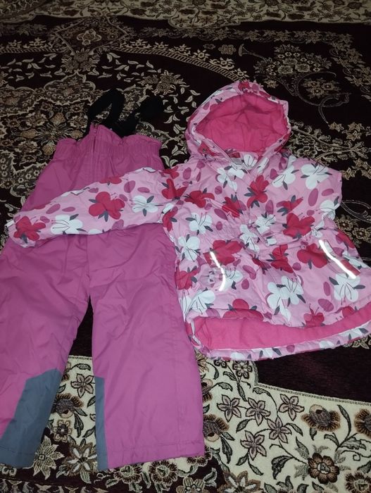 Комплекты для девочек зимние
