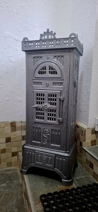 Soba din fonta vintage anii 1900