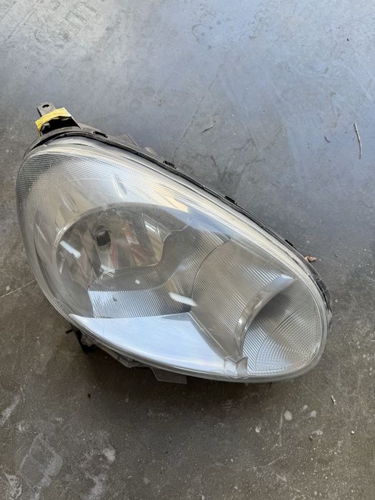 Фарове за рено, стопове нисан, ситроен, нисан,