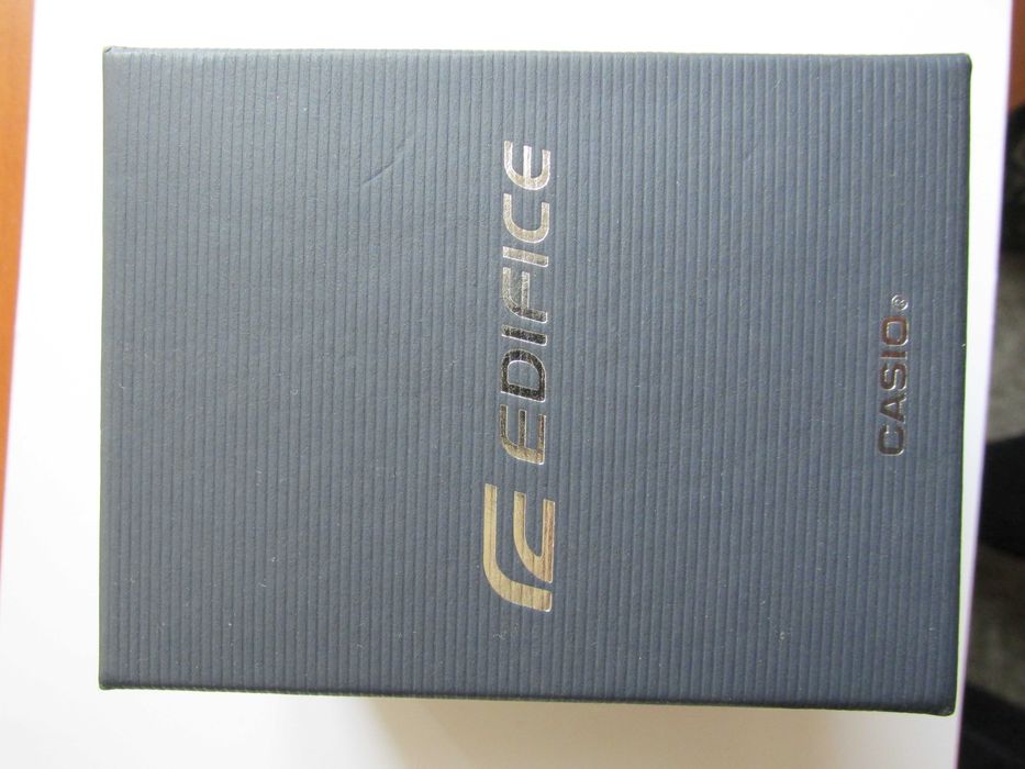 Casio EFR-571DC-1AV EDIFICE 100M Касио като нов