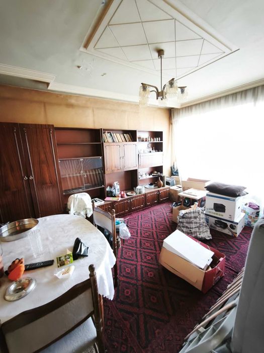 Продавам тристаен апартамент в гр. Перник кв. Изток - снимка 3