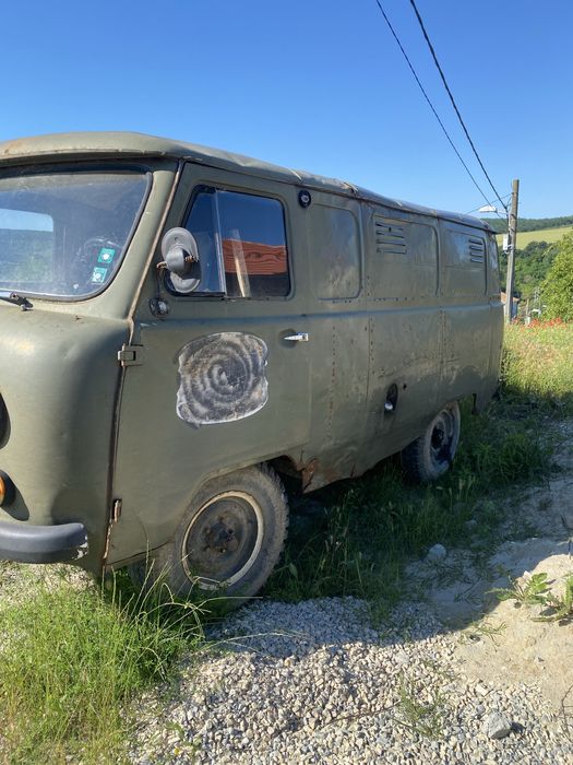 Уаз 452 в добро състояние
