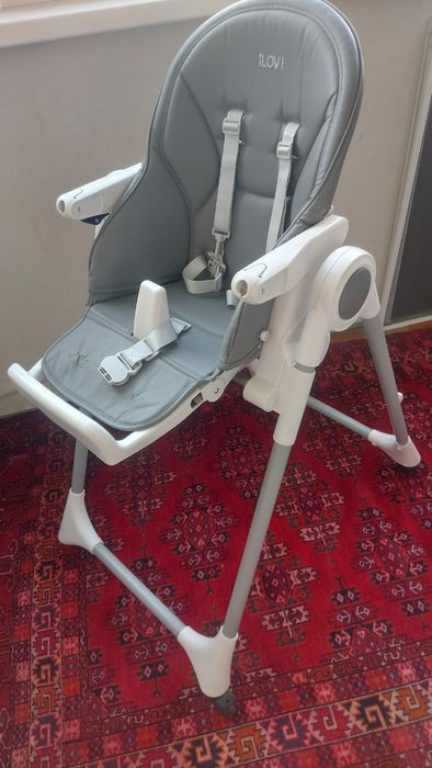 Стол для кормление