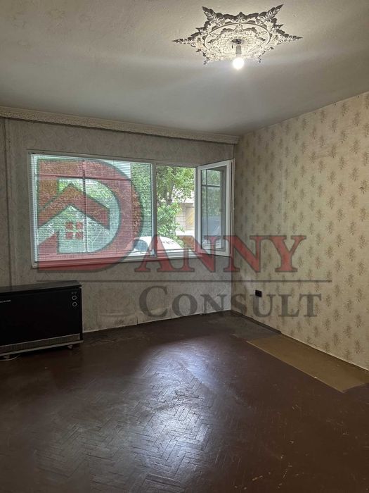Продава се Двустаен апартамент в Велико Търново, Акация - 62 кв.м за 1246 €/кв.м - Снимка #2