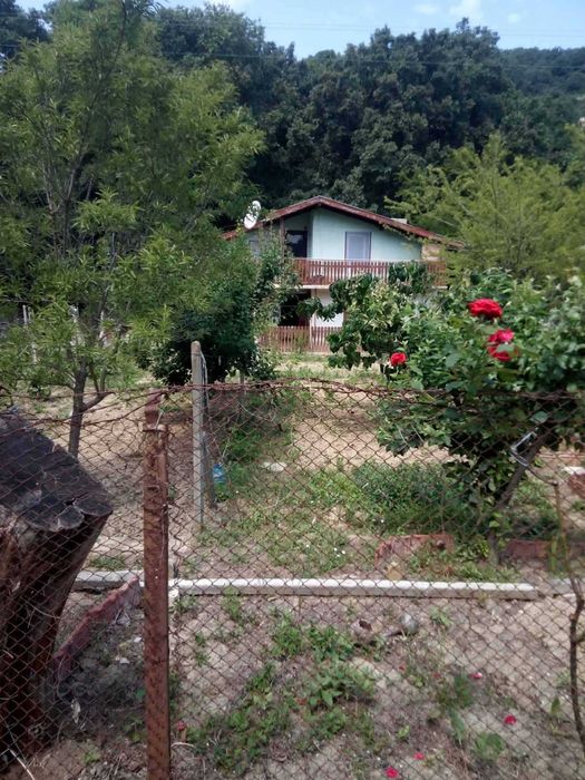 Продава се Къща в Аксаково - 60 кв.м за 1622 €/кв.м - Снимка #1