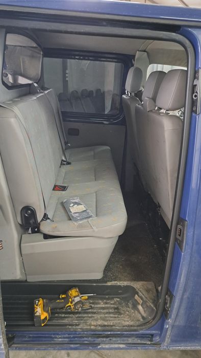 Седалка  тройка за Фолксваген Транспортер Т5 VW Transporter T5