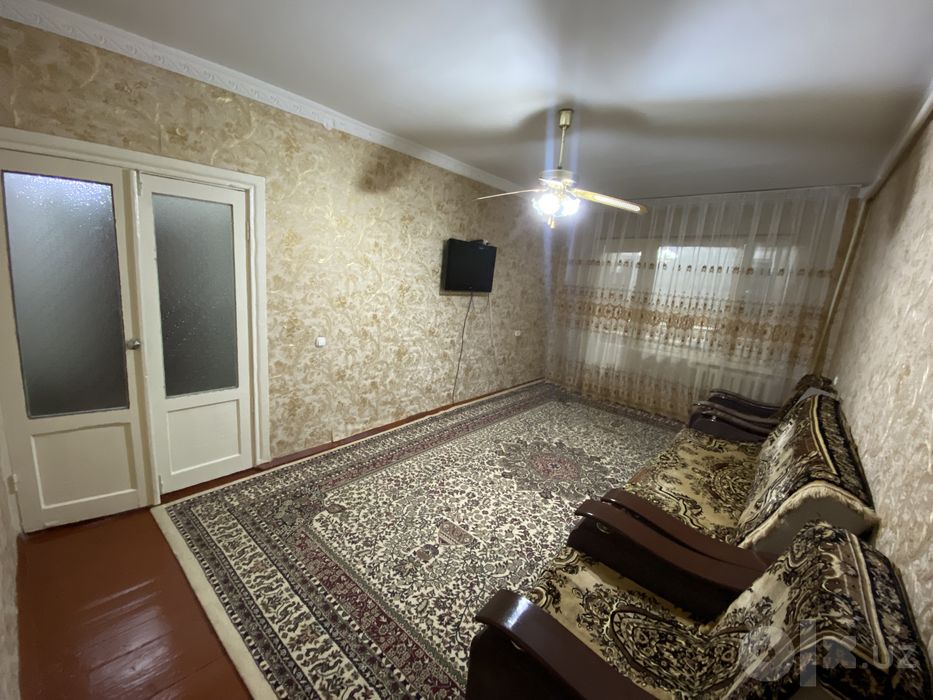 Renting an apartment / a flat. 105 quadratmeters, 3 big bedrooms