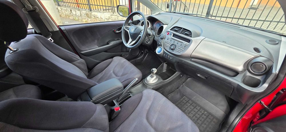 Honda Jazz cutie AUTOMATA 1.4 benzina/gaz euro 5 AN 2011
