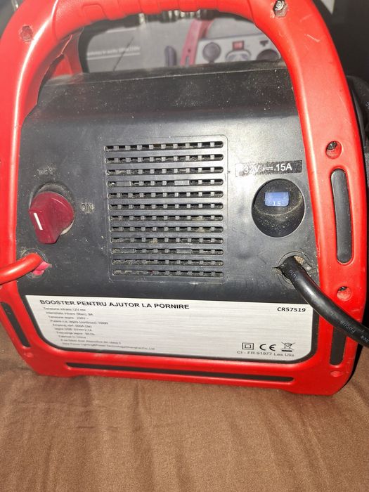 Booster  pentru ajutor la pornire   500 AMP