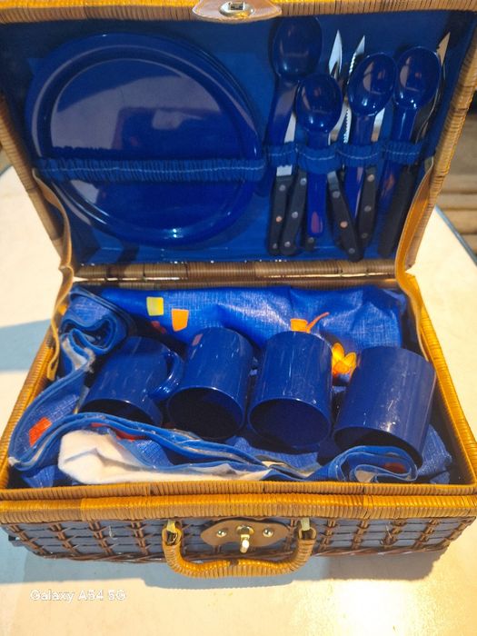 Кошница за пикник