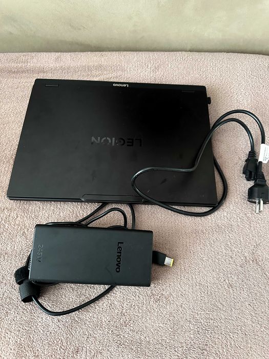 Продававам гейминг лаптоп Lenovo Legion 5 | Nvidia 5070 | Intel Ultra 7 | 32GB RAM | 1TB SSD