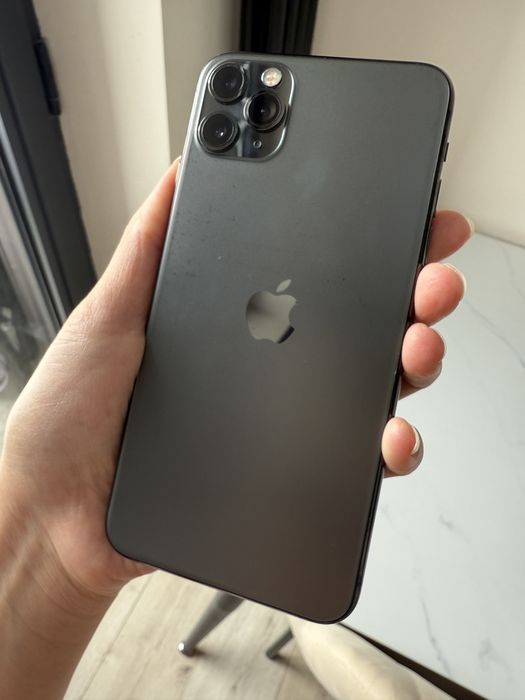 Продам iphone 11promax 256гб