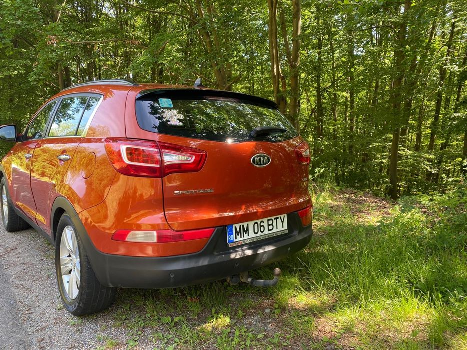 KIA Sportage 2011 — imagine 2