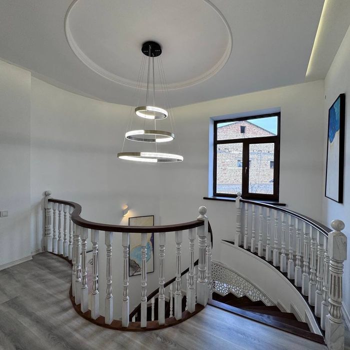 Срочно Срочно продаётся ЛЮКС Дом самом центре города