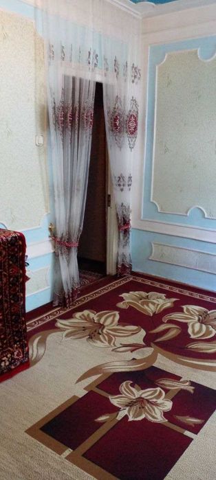 Шахар марказидан Дом сотилади