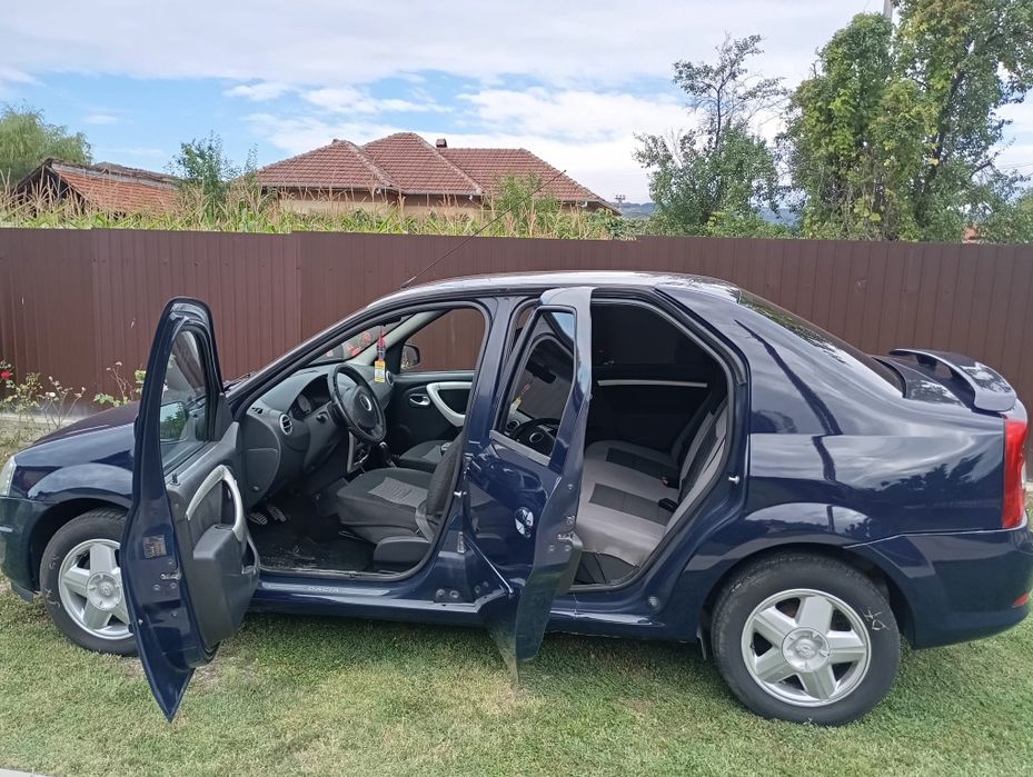 DACIA Logan 2011 — imagine 2