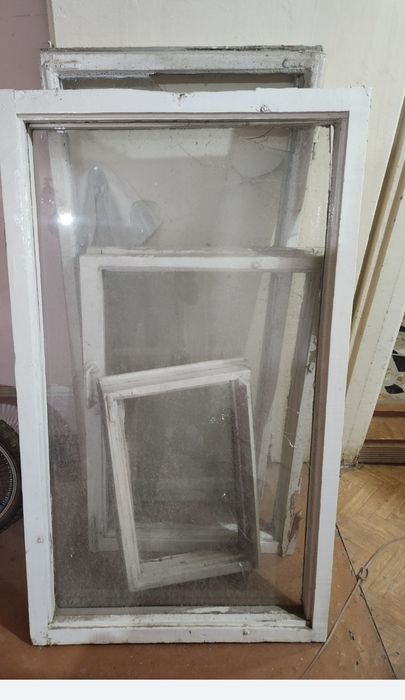 Отдам даром балки рейки кирпичивсё из кладовки рамы деревянные