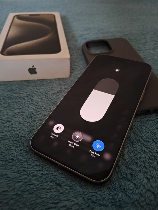 iPhone 15 pro Max 256gb AKB 80%