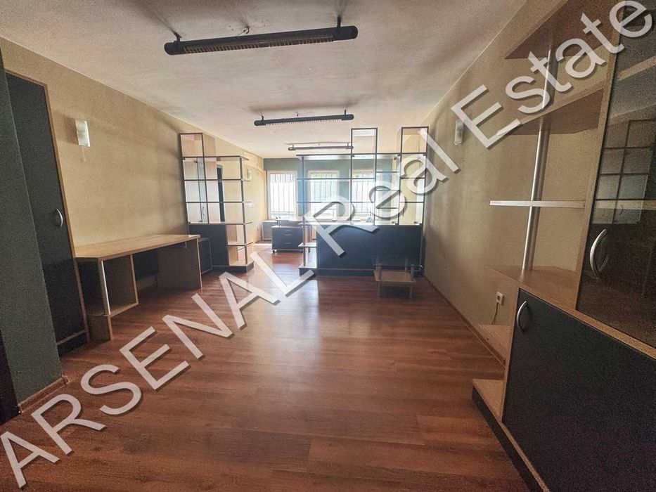 Дава се под наем Офис в София, Гео Милев - 58 кв.м за 478.38 € - Снимка #2