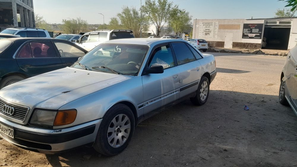 Продам ауди 100 с4 объем 2.3