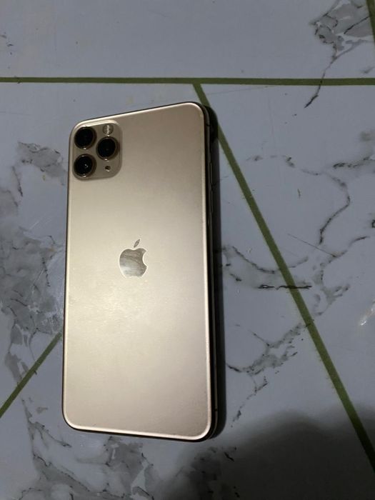 Айфон 11про макс