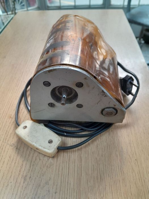 Електромотор VEB Elektromotorenwerk Hartha – 220V