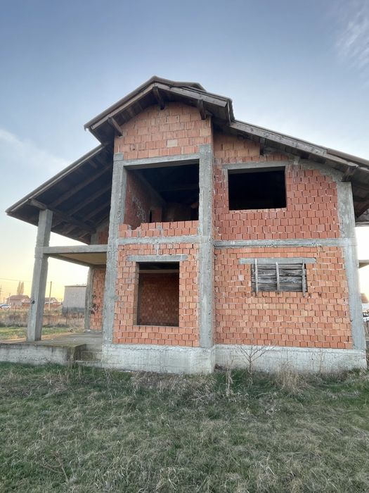 Casa de vânzare cartier nou Curtici