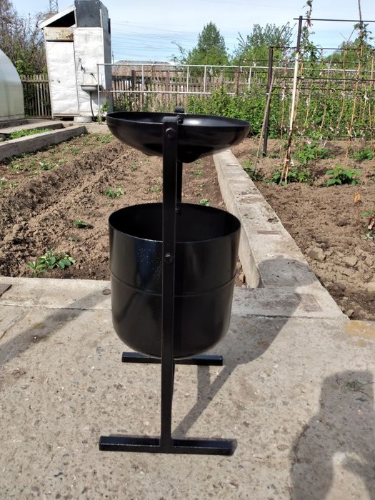 Продам новую уличную урну