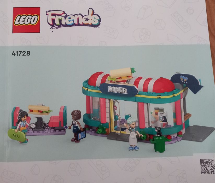 Lego Friends Lego Jeep și Lego City în cantități de aproximativ 7 kg