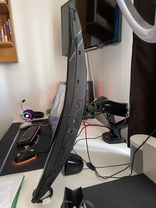 Vand Monitor Gaming Samsung G5 2K 144hz