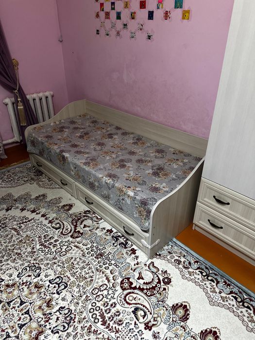 Детская мебель кровать шкаф