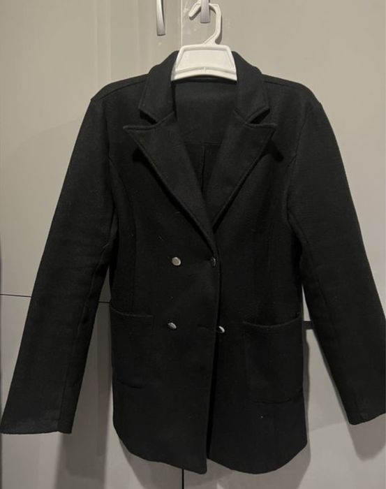Дамско черно палто