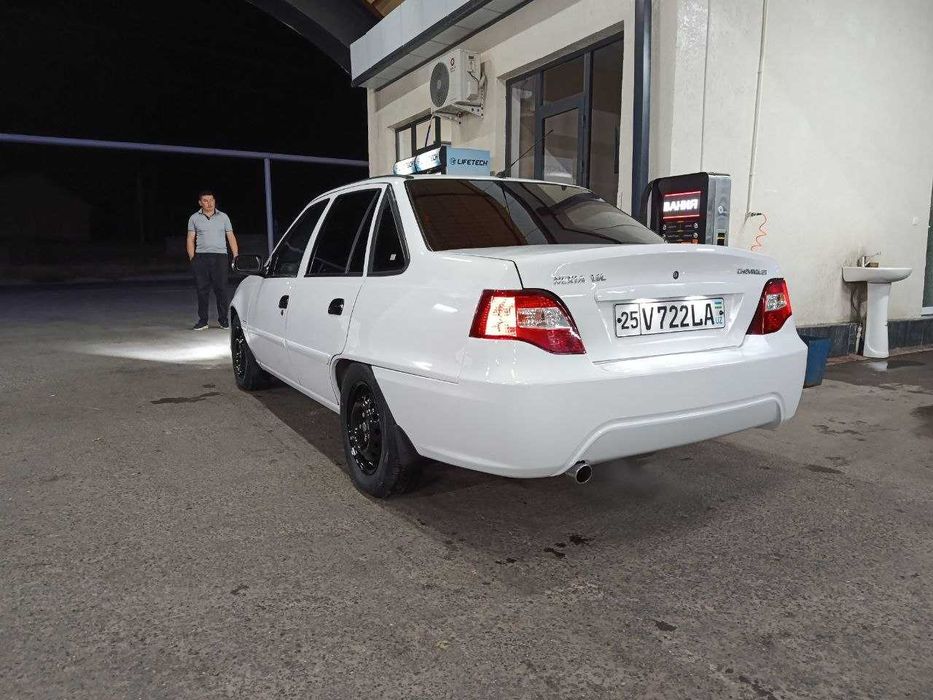 Nexia 2 sotiladi