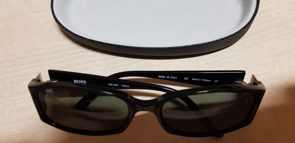 Ochelari Hugo Boss de soare