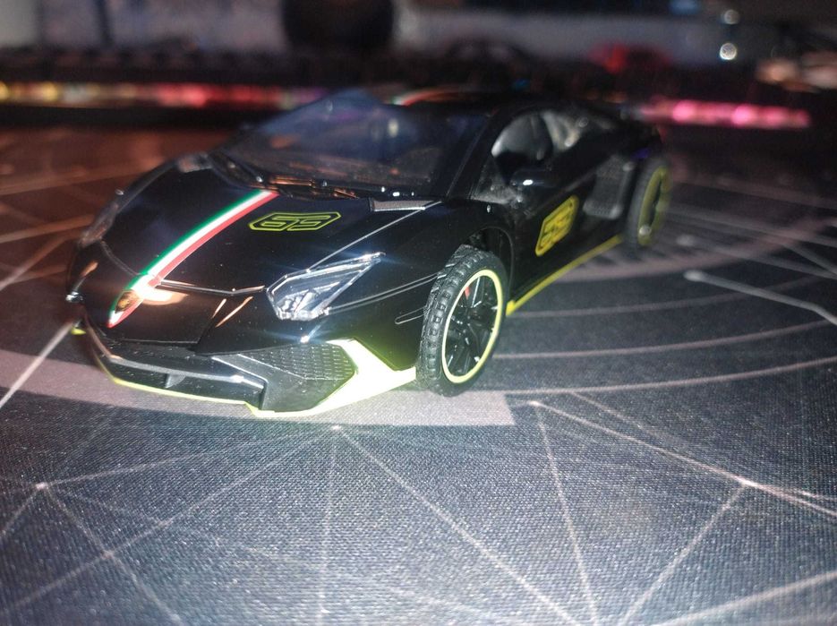 Macheta Lambo Scara 1:32